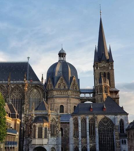Aachen cathedral - Aachener Dom - World Heritage Site - United Nations - Jan Willem Plug - the Instatripper