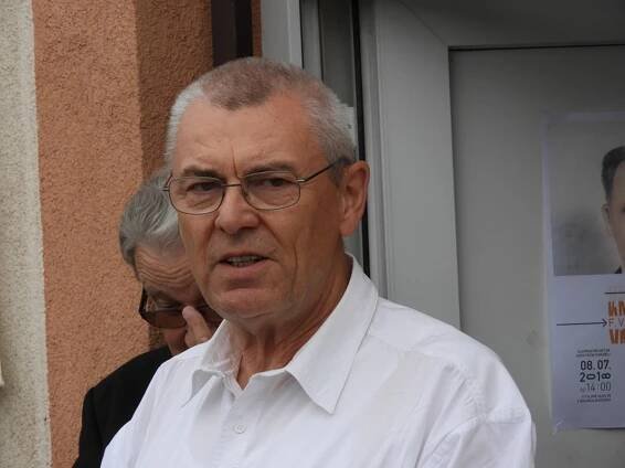 Knihovna ve Vrdech nese jméno zbyslavského rodáka Františka Lorence