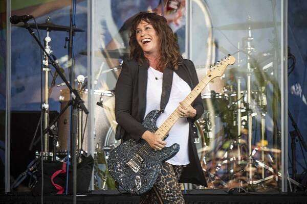 Alanis Morissette se zamyslela na rozcestí