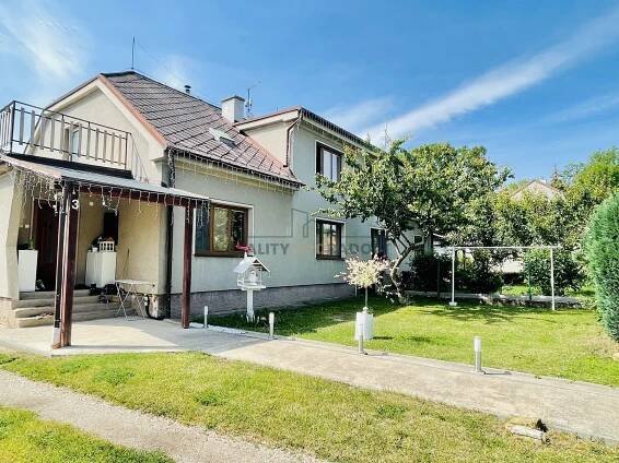 Stará Skřeněř, Nový Bydžov, Hradec Králové