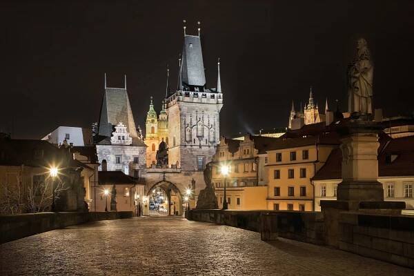 Fotografie - Malostranská mostecká věž v noci - 11.12.2021