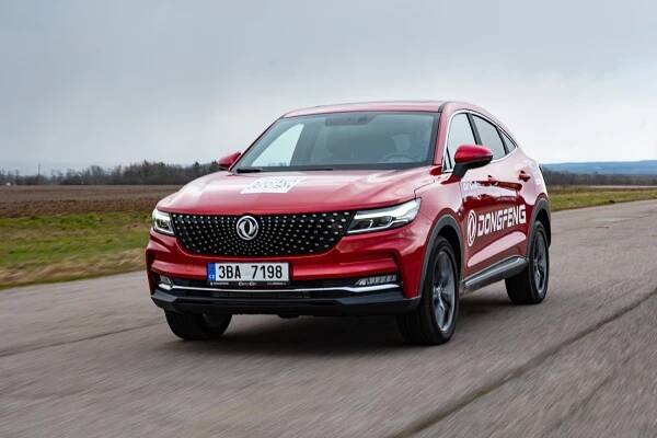 TEST: Čínský Dongfeng Fengon 5: Evropané pořád chtějí normální motory, jen už je málokdo nabízí