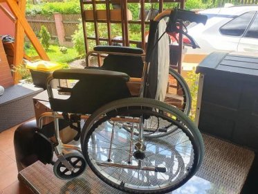 Mobiclinic, model Palacio, skládací, invalidní vozík pro seniory - Lékárna a zdraví