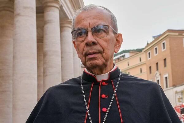 Cardinal Gregorio Rosa Chavez arrives for a college of cardinals' meeting, at the Vatican, Monday, April 28, 2025