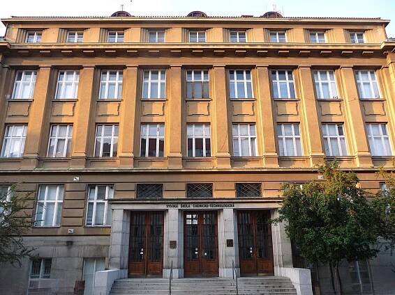Budovy vysokých škol v Praze – tip na výlet | Vyletnik.cz