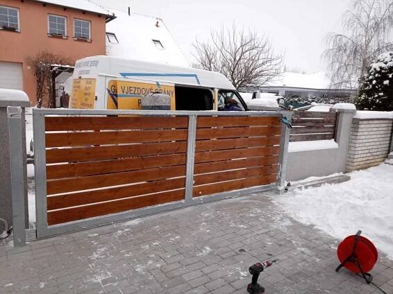 Vjezdové brány | Vrata Kolář
