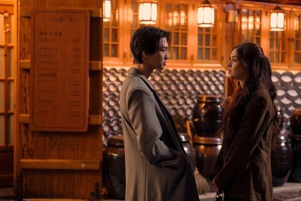 XO, Kitty - Season 2 - Vítejte v KISS - Z filmu - Sang Heon Lee, Anna Cathcart
