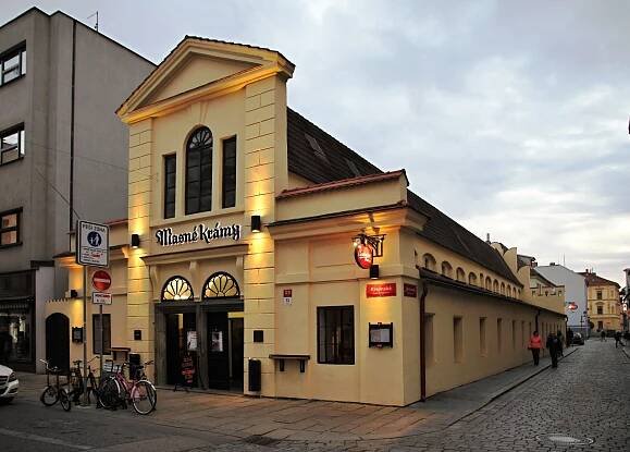 Soubor:České Budějovice, masné krámy, Krajinská 13 (01).jpg – Wikipedie