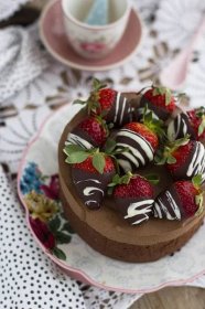 Zdravý a jednoduchý 2-složkový čokoládový dort
