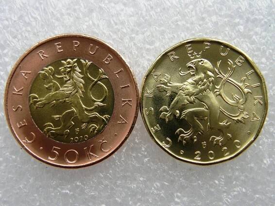 = 20Kč + 50Kč rok 2020 UNC z bankovního sáčku =-