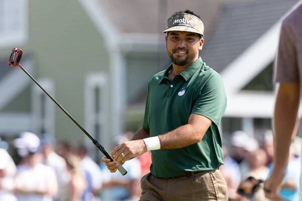 Jason Day spends a "day with the boys" including golf influencer with 310k followers amid PGA Tour break
