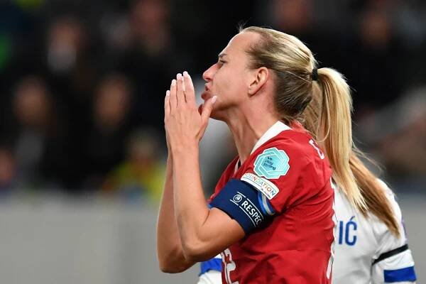 Závěr kvalifikace mistrovství Evropy fotbalistkám nevyšel, prohrály v Dánsku a ve skupině jsou poslední