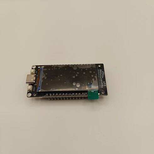 Displej Adafruit 5483. ESP32-S3 Výrobce Adafruit