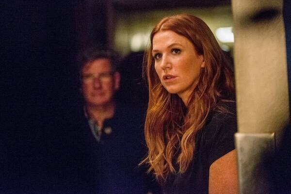 Vzpomínky - Shelter from the Storm - Z filmu - Poppy Montgomery