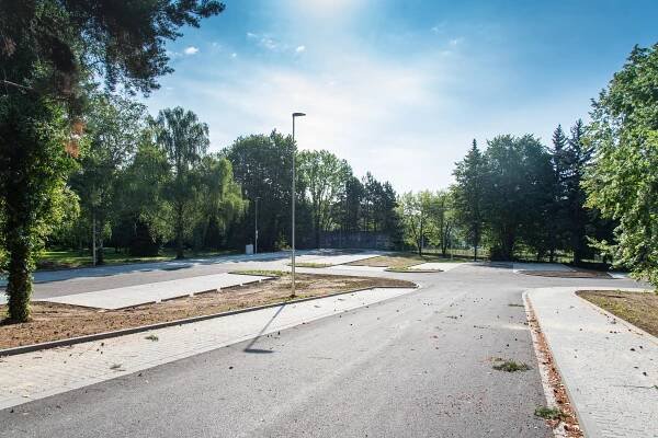 V areálu FN Olomouc přibylo sto nových parkovacích míst zdroj foto: FNOL