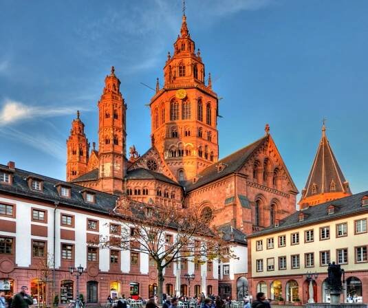 Mainzer Dom v Mohuč