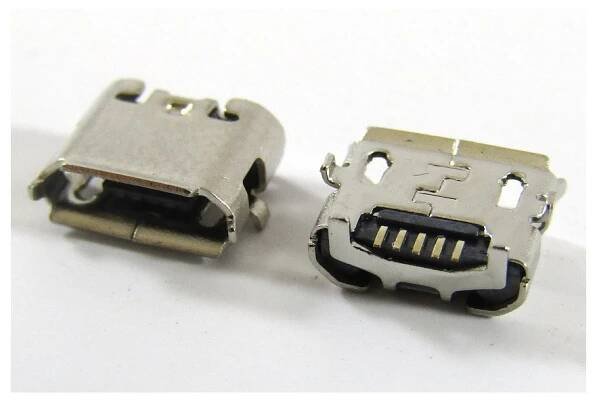 konektor micro USB B 5 pin female - PS4 DualShock 4 Controller - verze 1