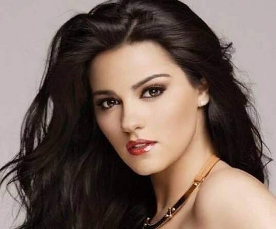 Maite Perroni Biography - Facts, Childhood, Family Life & Achievements