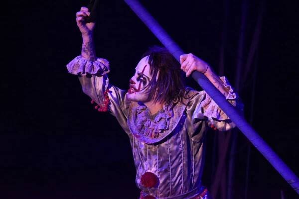 OBRAZEM: Hororový cirkus Ohana nabízí v Mostě zajímavou show plnou napětí a srandy