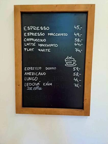 Nově otevřené Bistro mezi řádky v Lidicích.