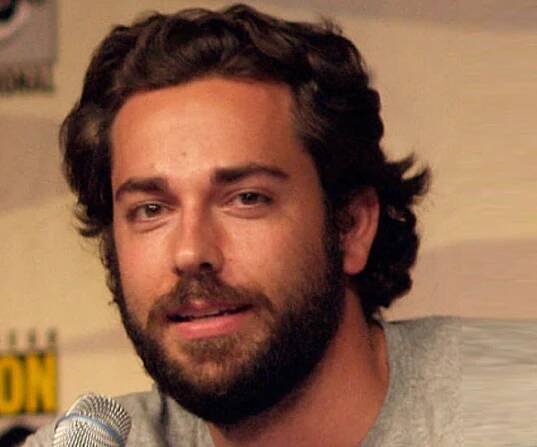 Zachary Levi Pugh Biography - Facts, Childhood, Family Life & Achievements of Actor & Singer