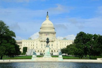 Congress renews tax breaks in year-end legislation