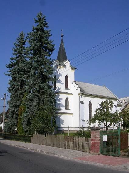 Soubor:Příšovice, kaple svatého Václava, od východu.jpg