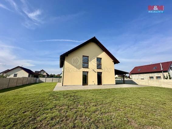 Pronájem Dům, Všestary, okres Hradec Králové