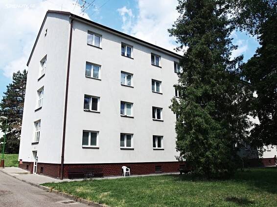 Pronájem Byt 1+1, Obránců míru, Chvaletice