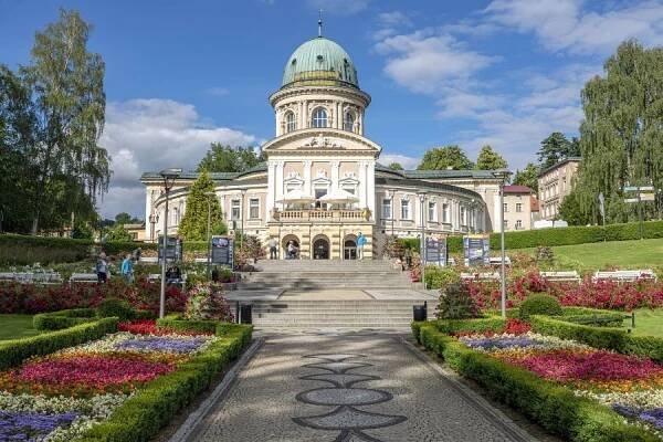 113. Polsko - Jihovýchodní Kladsko (Polska - Południowo-wschodnie pogranicze Kłodzkie) – Objektiv – Cesty a památky