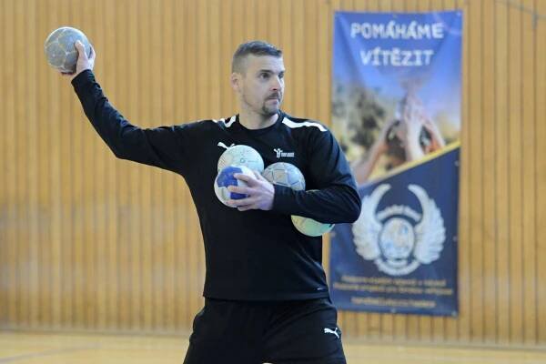 Házená: Martin Galia trénoval místní brankářské naděje. Byl nadšený z jejich přístupu