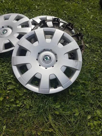 Kryty kol r16 original škoda