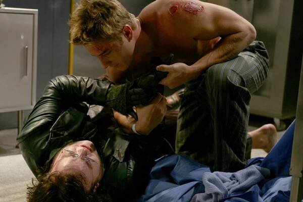 Smallville - Rekviem - Z filmu - Chris Gauthier, Justin Hartley