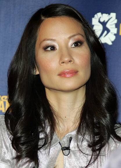Lengthy chin - Square Jawed Women