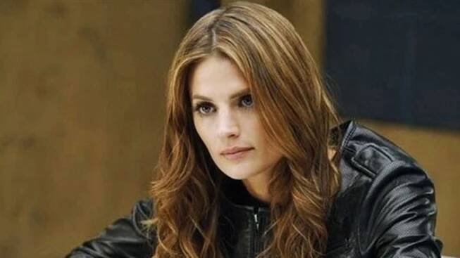 Stana Katic pokračuje jako vyšetřovatelka v novém seriálu