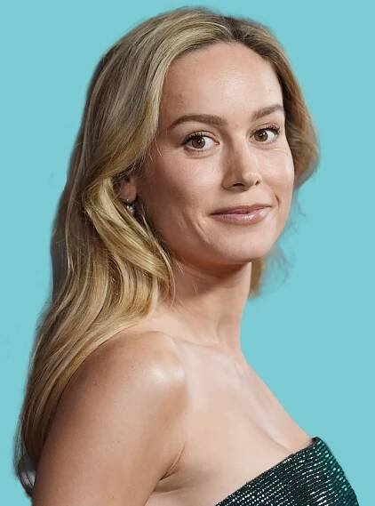 Brie Larson Looks Unrecognizable in Her New "Twiggy Pixie" Cut