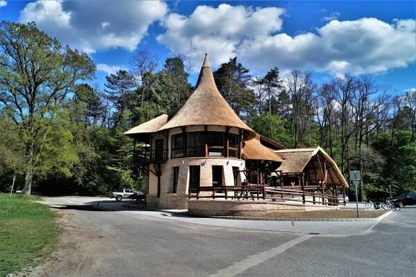 Dám Pont Látogatóközpont