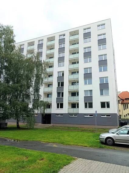 Pronájem krásného bytu 2+kk s balkónem a sklepem, Trávník, Česká Třebová - Reality Kolenovic