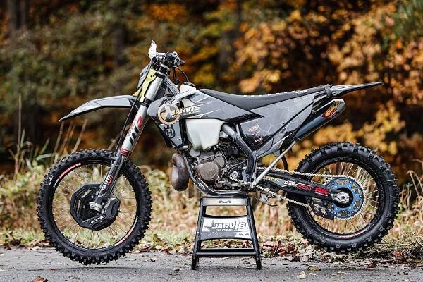 Pro Bike: Graham Jarvis talks us through his 2023 HEWC Husqvarna TE 300