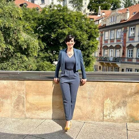 Nová image Pekarové Adamové: Krátké vlasy jsou pryč a manžel nejásá. Proč sáhla ke změně?
