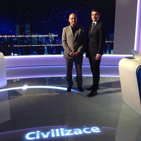 Daniel Stach: moderátor pořadu Hyde Park Civilizace na ČT24