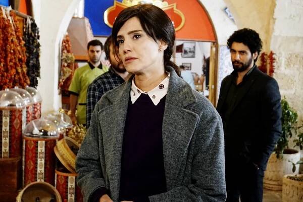 Benim Adım Melek - Episode 12 - Z filmu - Nehir Erdoğan