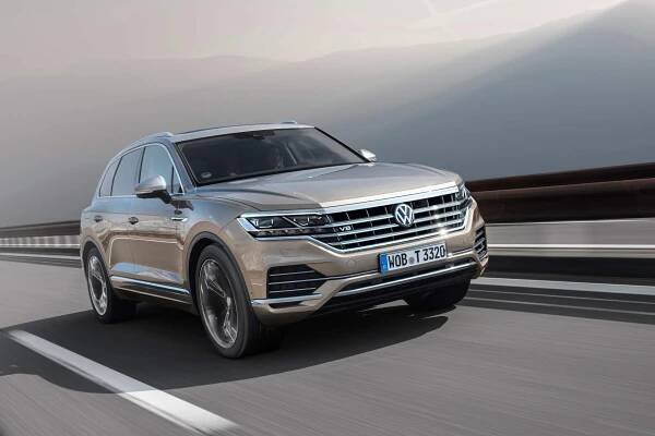 Amerika má smůlu! Volkswagen představil Touareg s osmiválcem pod kapotou určený jen pro Evropu