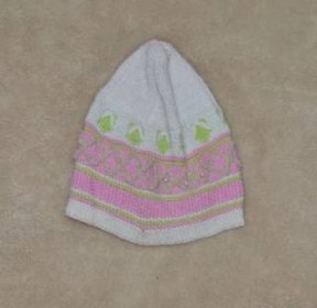 Dívčí pletená čepička, bílorůžová s perličkami Výprodej