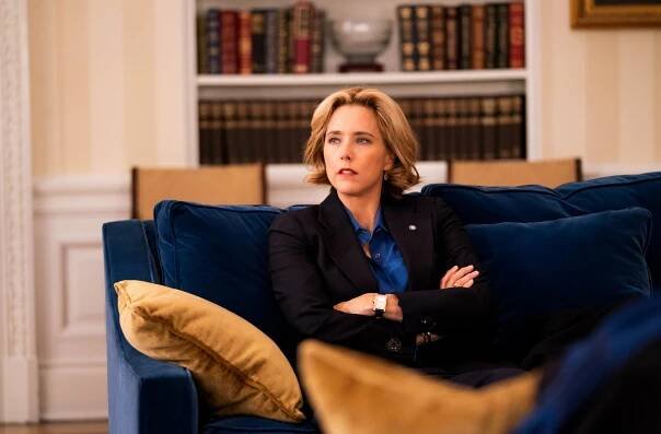 Paní ministryně - Proxy War - Z filmu - Téa Leoni