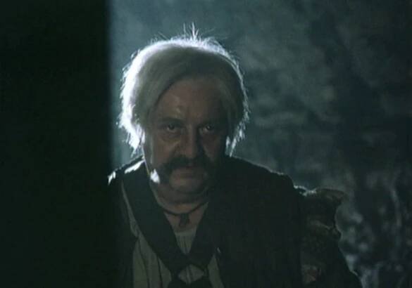 Marián Labuda in Pták Ohnivák (1997)