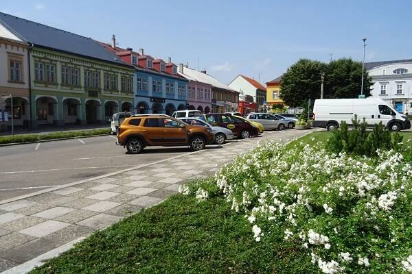 Fotogalerie • Parkoviště Masarykovo náměstí (Parkoviště - placené) • Mapy.com