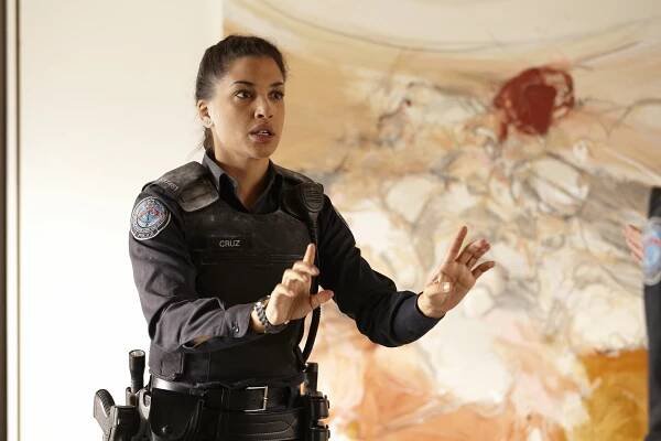 Rookie Blue - Trocha jedu - Z filmu - Rachael Ancheril