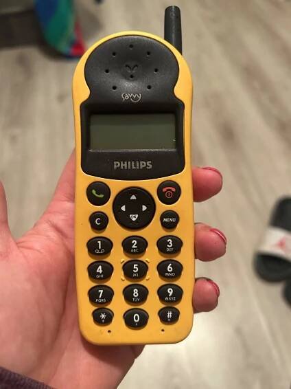 Philips Savve
