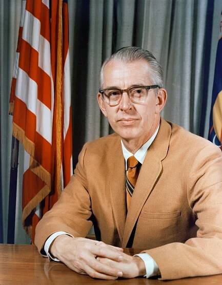James C. Fletcher – Wikipedia